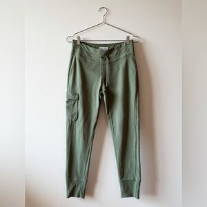 Columbia Olive Green Jogger Pants | XL | Cargo Pocket | Stretch